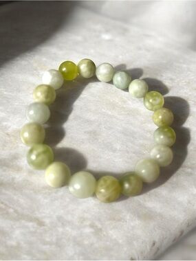 Calming Light Green Jade 10mm Stretch Bracelet